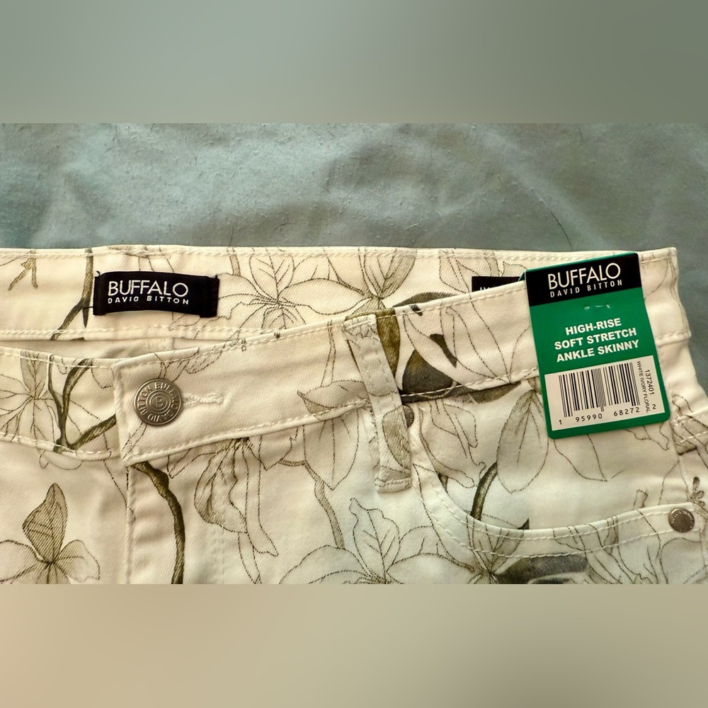 Buffalo Floral Print Pants & Matching Cardigan - Picture 2 of 10